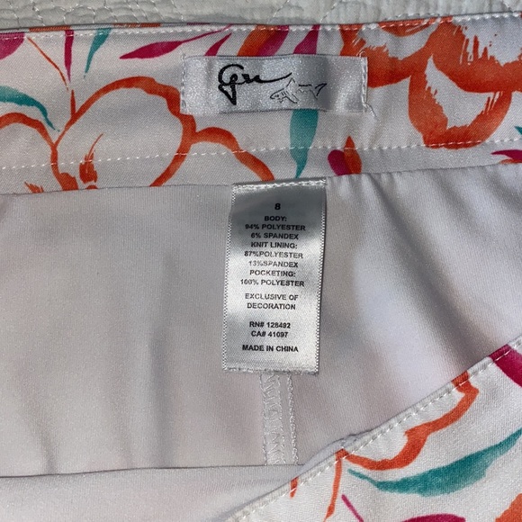 Greg Norman Women's Floral Golf Skort Size 8 - Picture 6 of 6